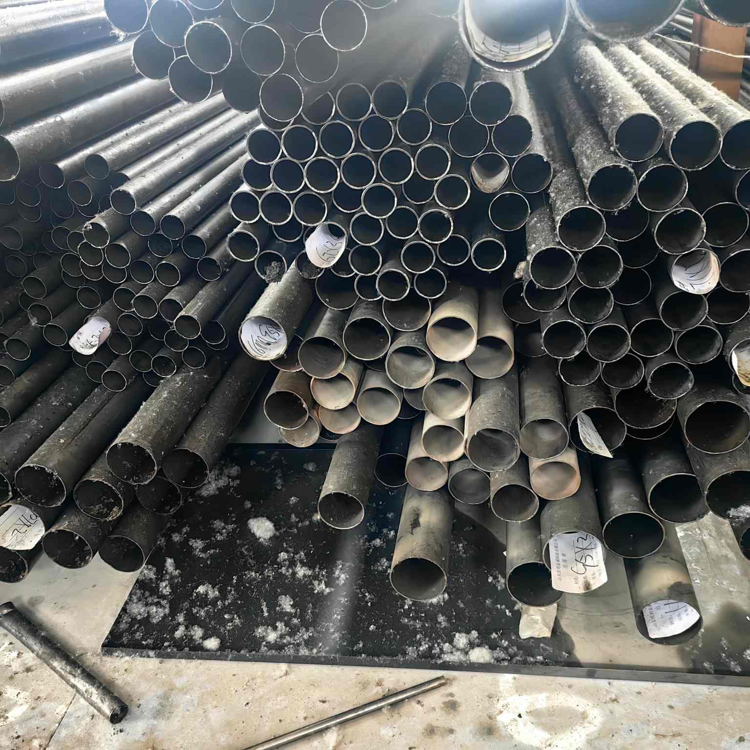 汉中市无缝钢管切割精密钢管 - 一站式服务